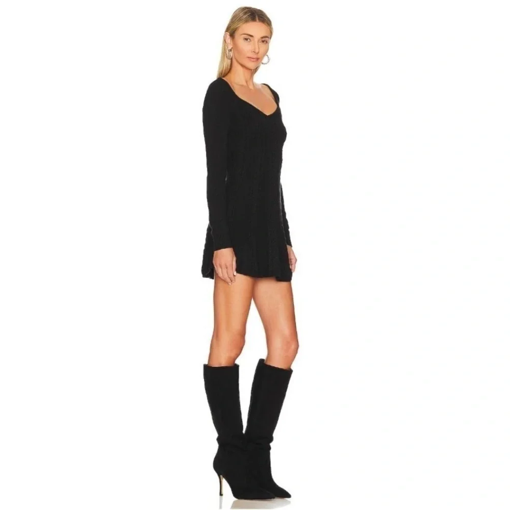 NWOT FREE PEOPLE Small World Mini long sleeves sweater Dress black sz L